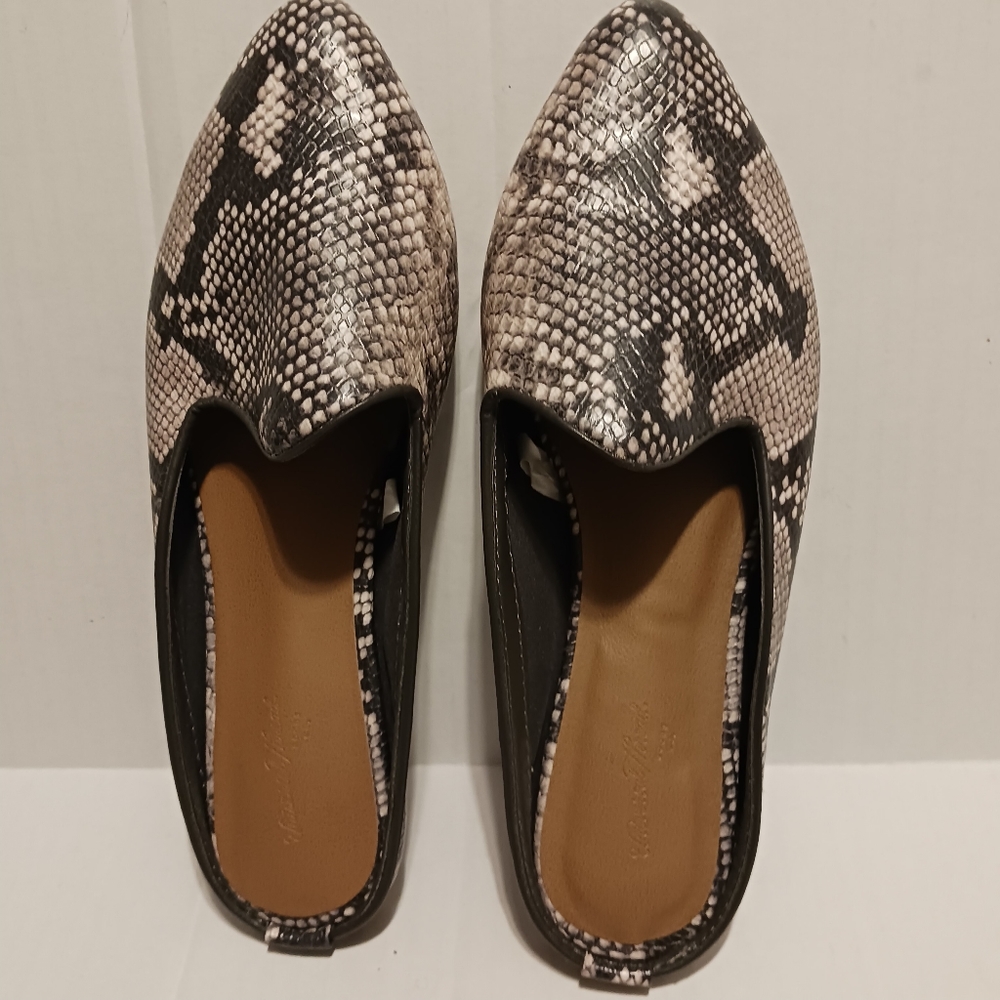 Universal Thread Snake Skin Flats Mules Slides, Faux Leather Women Sz8‎ 1/2